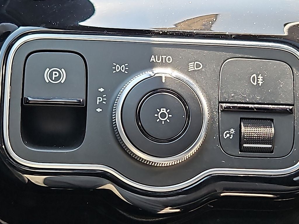 2019 Mercedes-Benz A 220 A 220