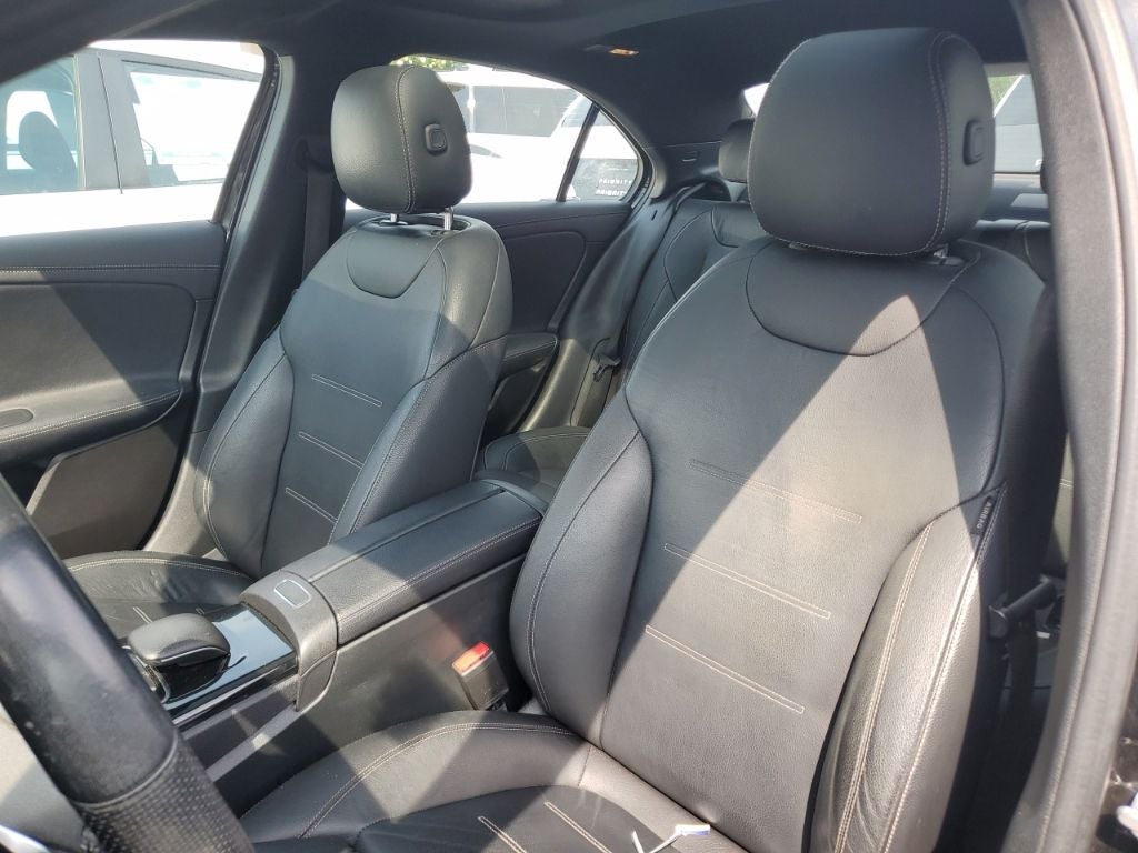 2019 Mercedes-Benz A 220 A 220