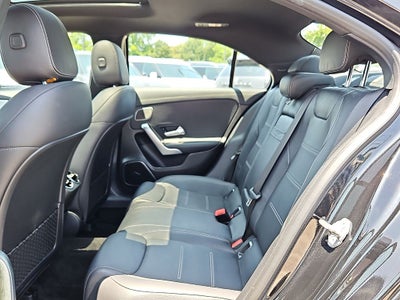 2019 Mercedes-Benz A 220 A 220